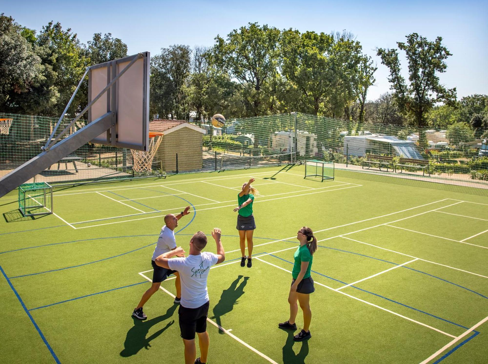 רוביני Maistra Camping Vestar Pitches מראה חיצוני תמונה